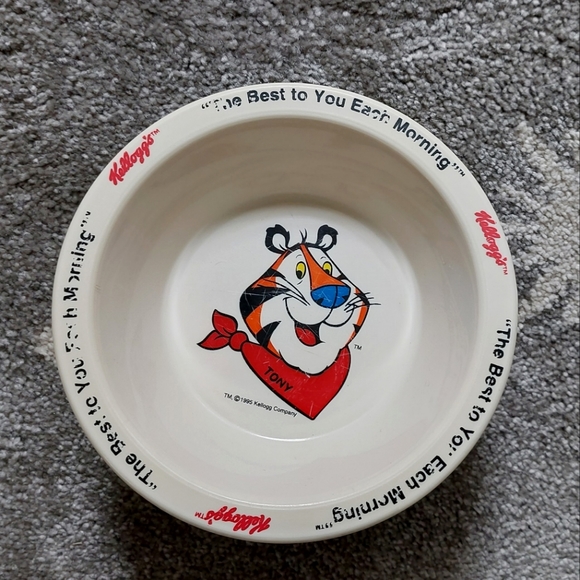 Vintage/ Retro Kellogg's Cereal Bowls - Picture 6 of 11